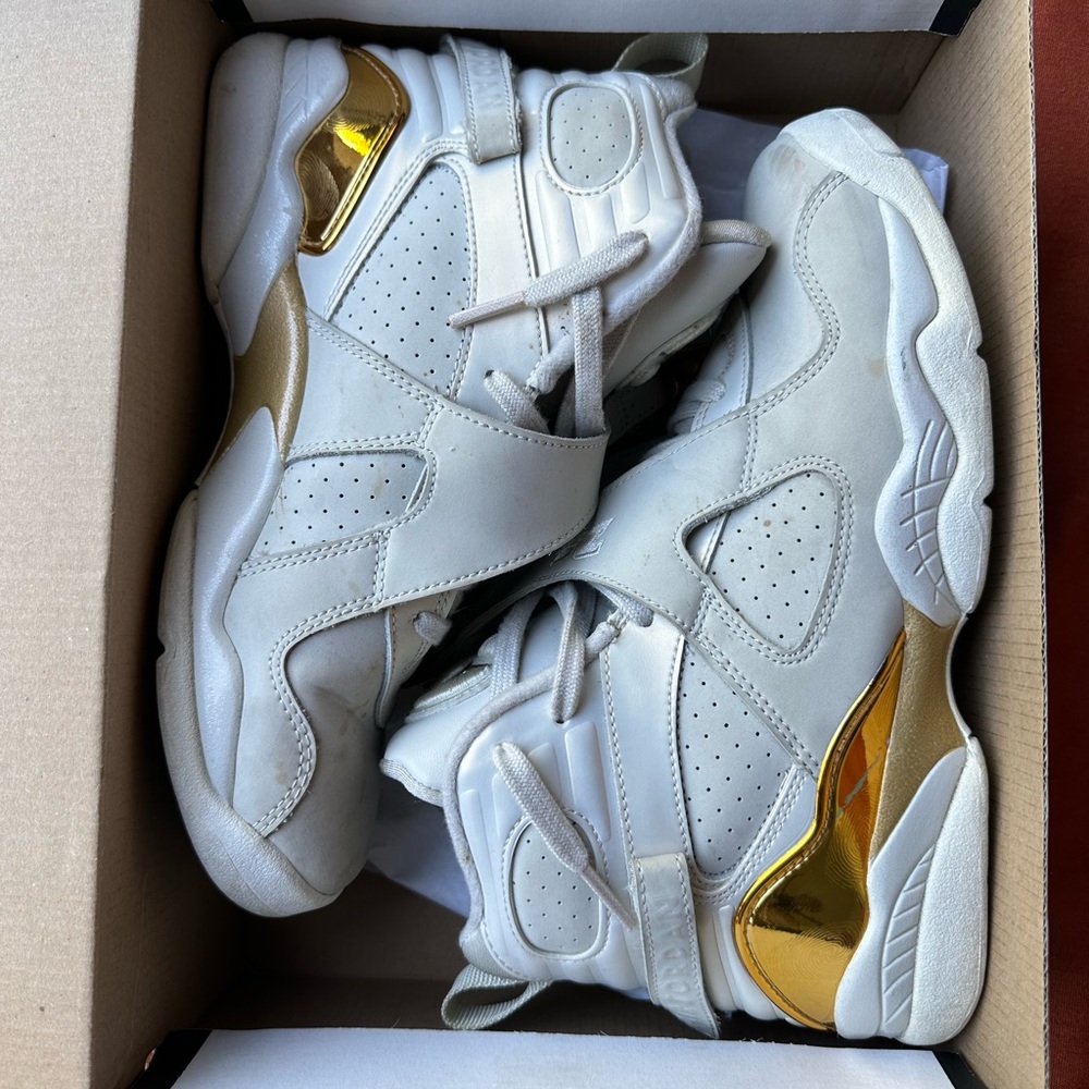 Jordan 8 “champagne”